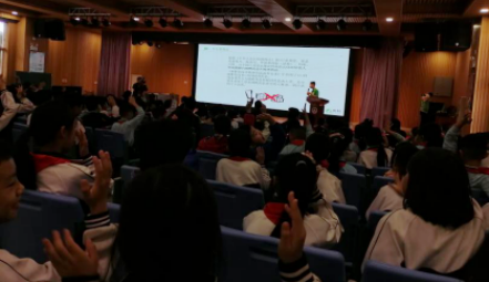 南頭鎮(zhèn)三鑫學校禁毒宣講暨禁毒書簽頒獎活動143_副本.png