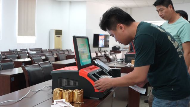 2023.6.6-銷(xiāo)售終端機(jī)煥新升級(jí)！中山體彩實(shí)體店迎來(lái)新“動(dòng)能”  (2).jpg